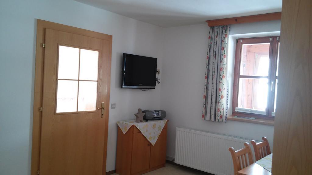 Apartment Knablhof Санкт Мартин ам Тененгебирге Стая снимка